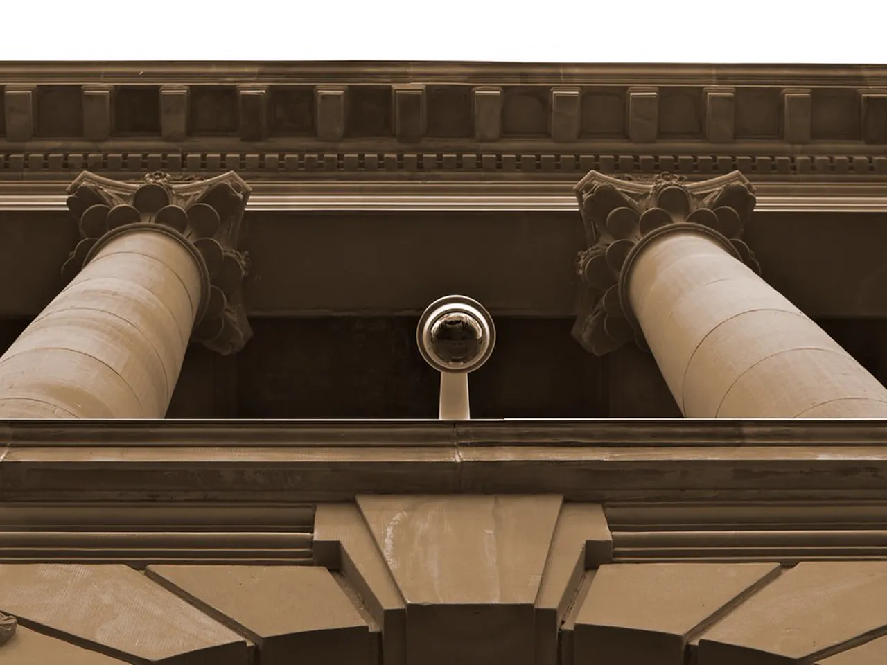 Caméra de surveillance Wi-Fi Hikvision intérieure